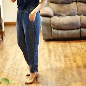 GAP boyfriend faux jeans